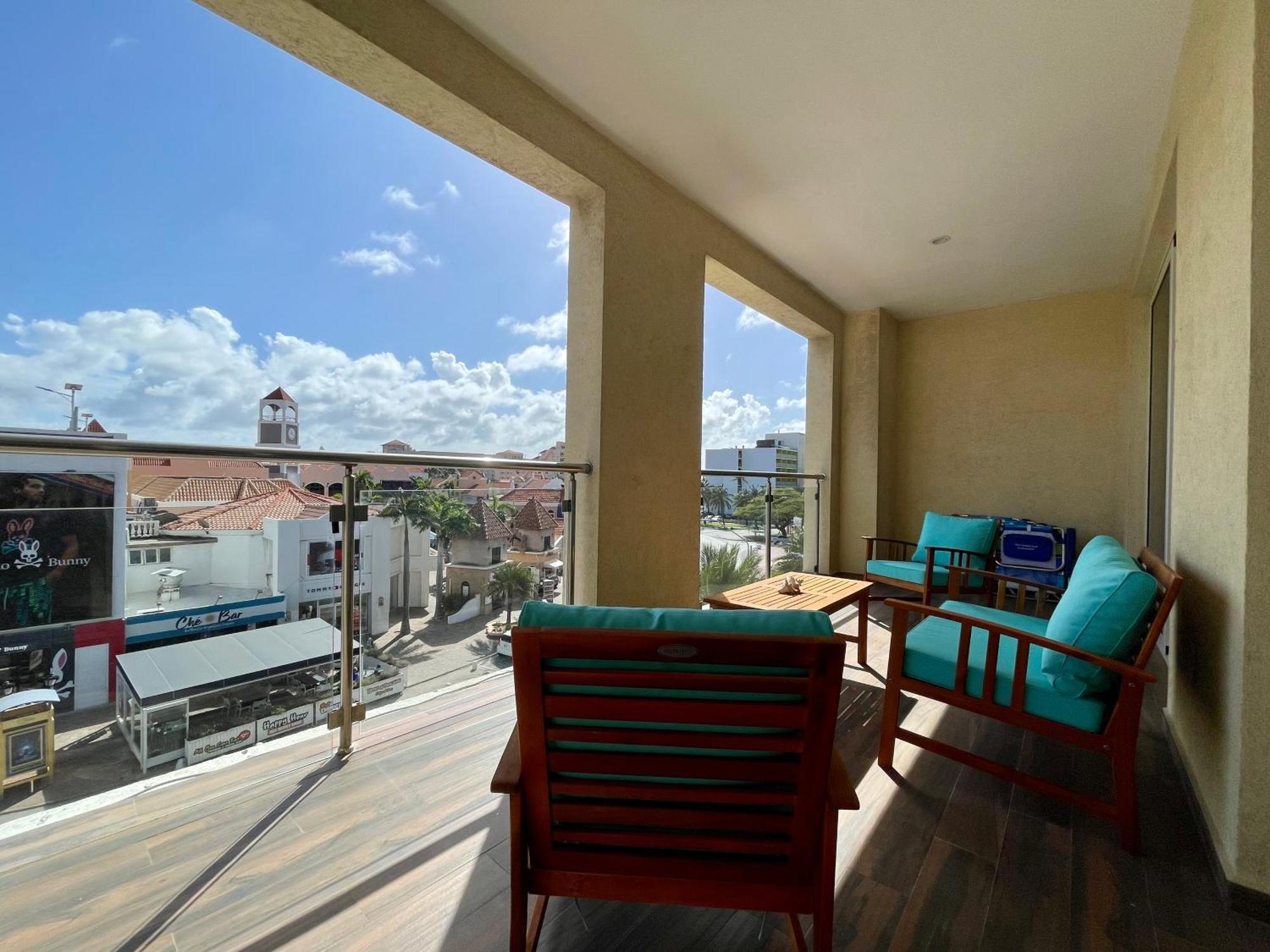 The Cove - Condo Hotel - Palm Beach Strip Bagian luar foto
