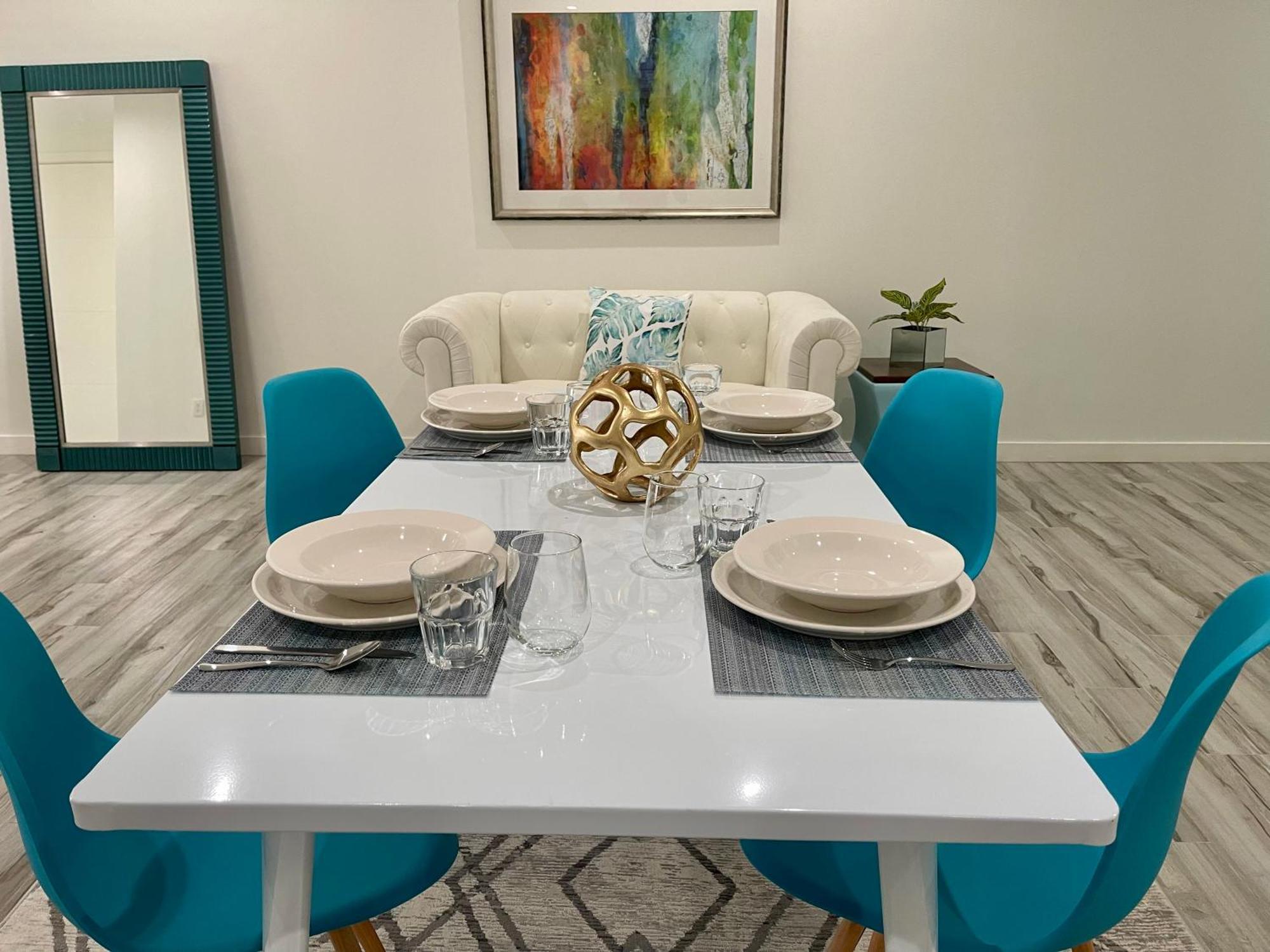 The Cove - Condo Hotel - Palm Beach Strip Bagian luar foto