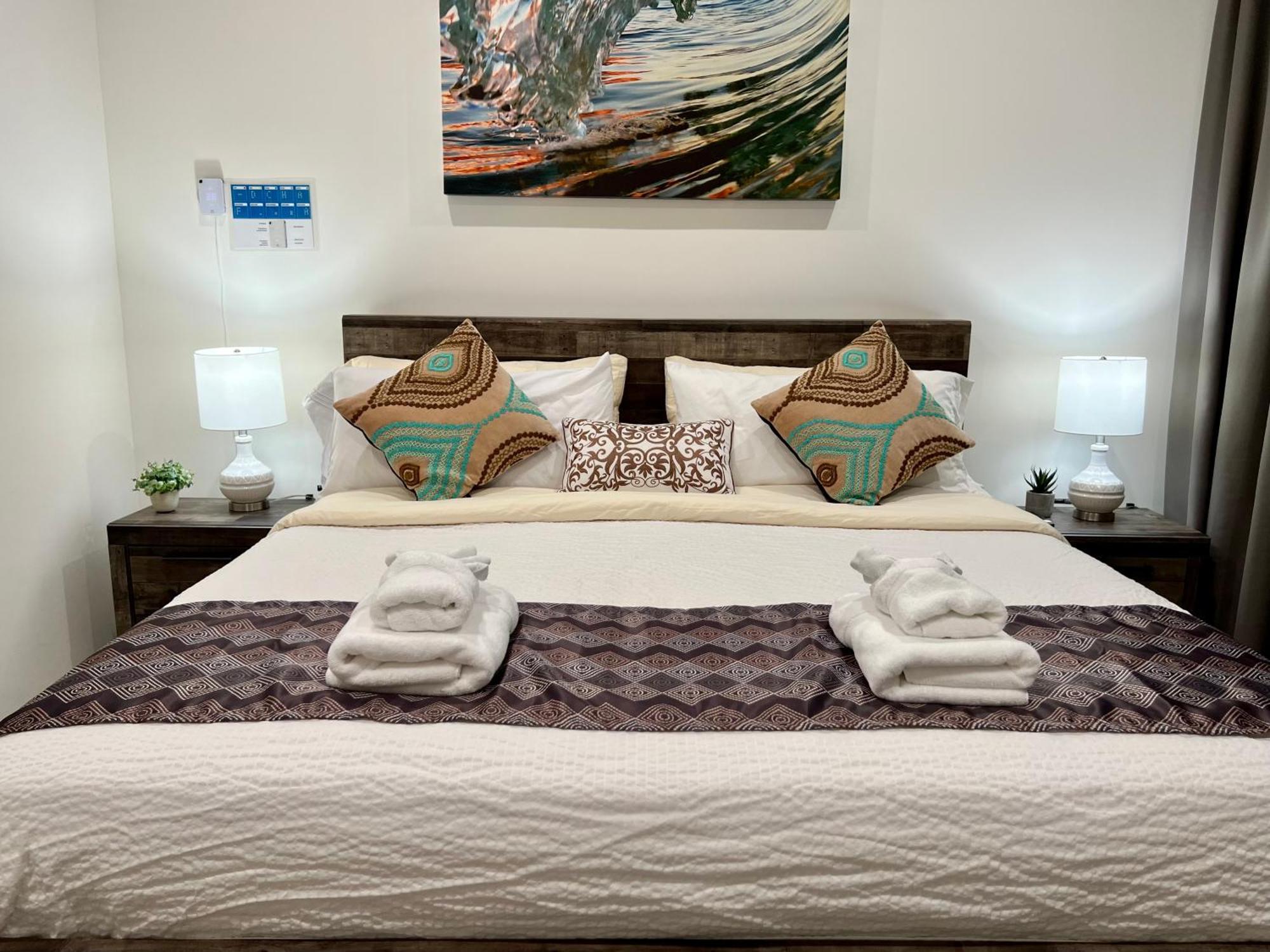 The Cove - Condo Hotel - Palm Beach Strip Bagian luar foto